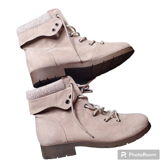 St. John's Bay Womens Yukka Lace Up Booties Block Heel Size 8M - Picture 2 of 8